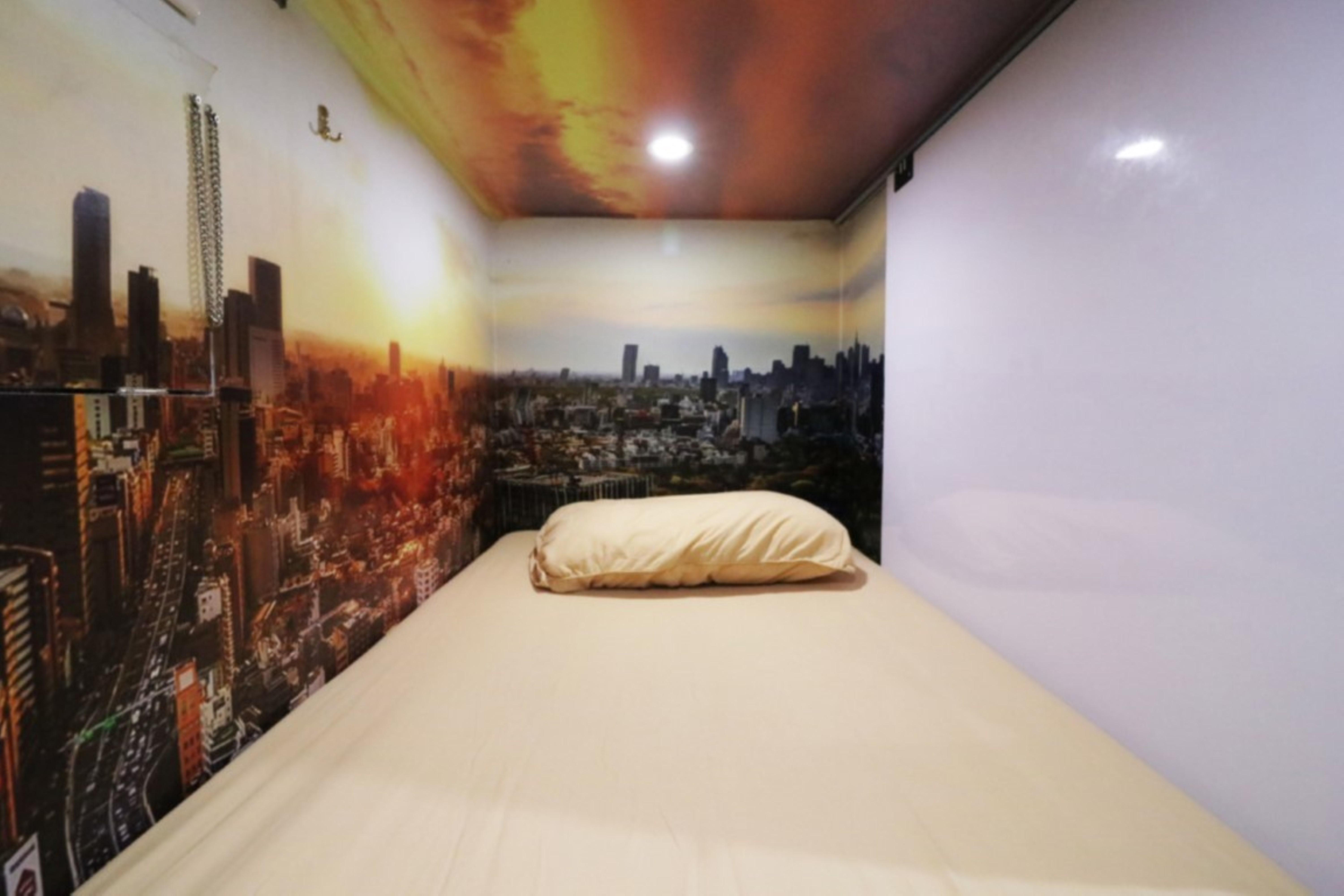 Готель Inap At Capsule Thamrin Джакарта Екстер'єр фото
